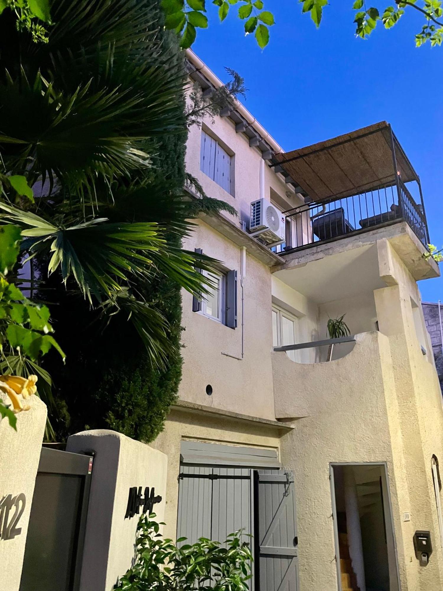 Maison De Village Avec Balcon Rooftop Maillane Kültér fotó